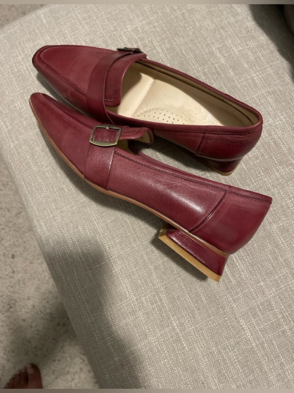 Mona Flying Women’s Loafers Size 6 EU36 Burgundy Handcrafted Modest Old Money